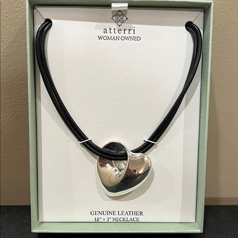 ATTERRI | Heart Statement Piece Adjustable Leather Necklace